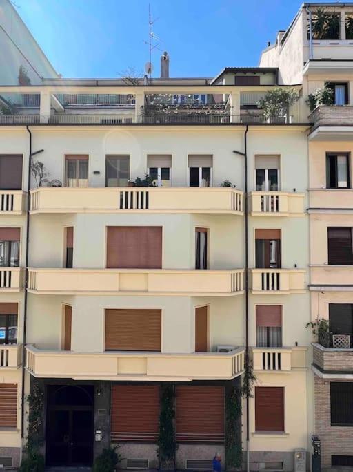 Tarra Place Milano Eksteriør bilde